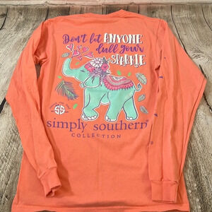 Women’s Simply Southern elephant 🐘 shirt Small